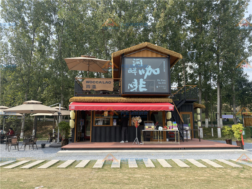 平頂山白龜湖西滍風景區集裝箱河畔咖啡館